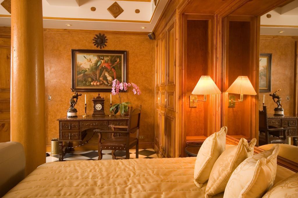 Zephyr Palace Luxury Hotel Jaco Exterior photo