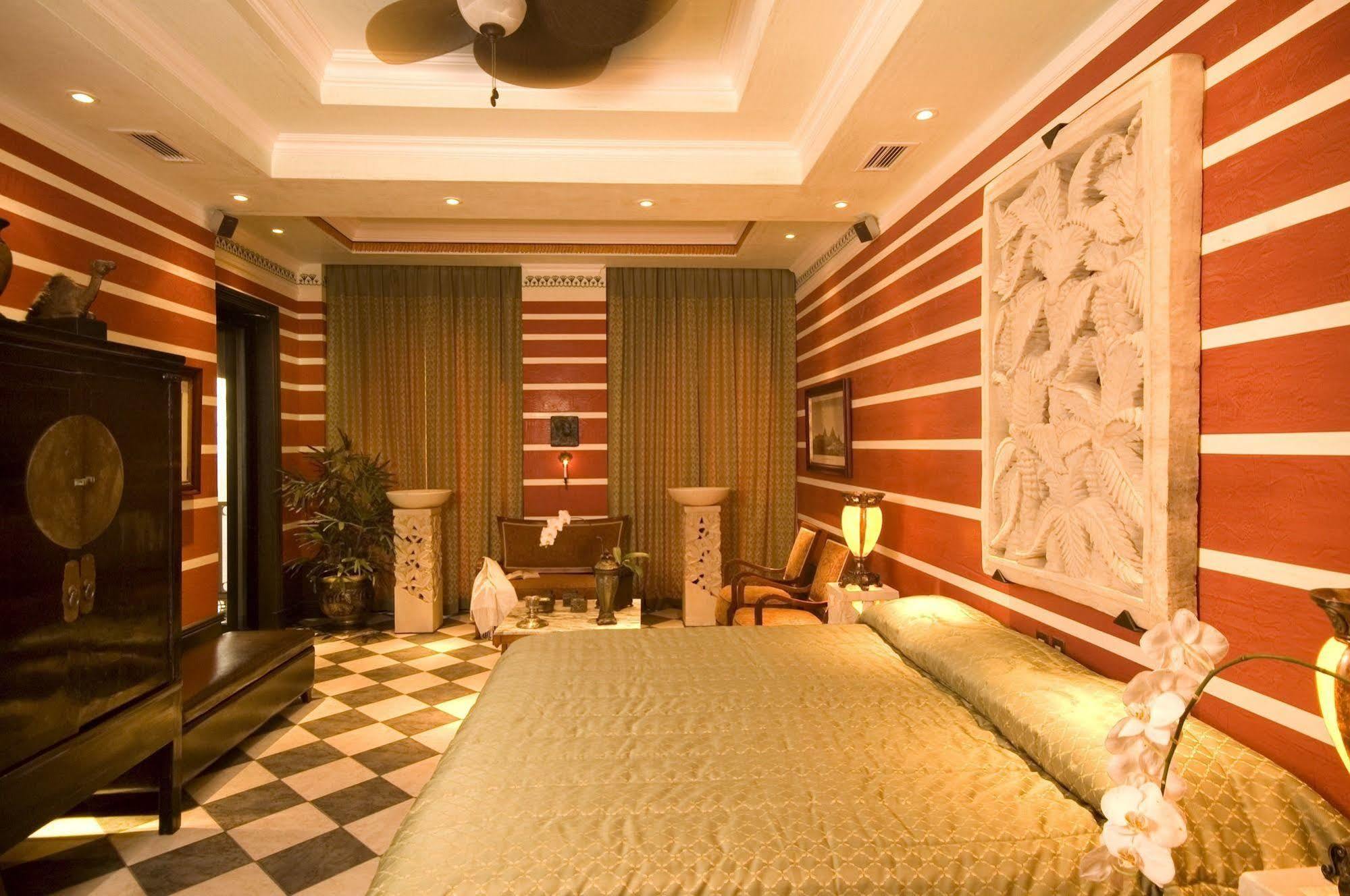Zephyr Palace Luxury Hotel Jaco Exterior photo
